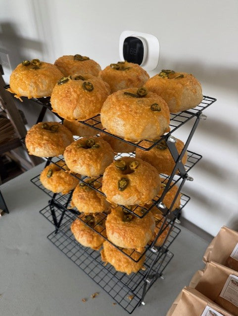 Jalepeno Cheddar Bagels